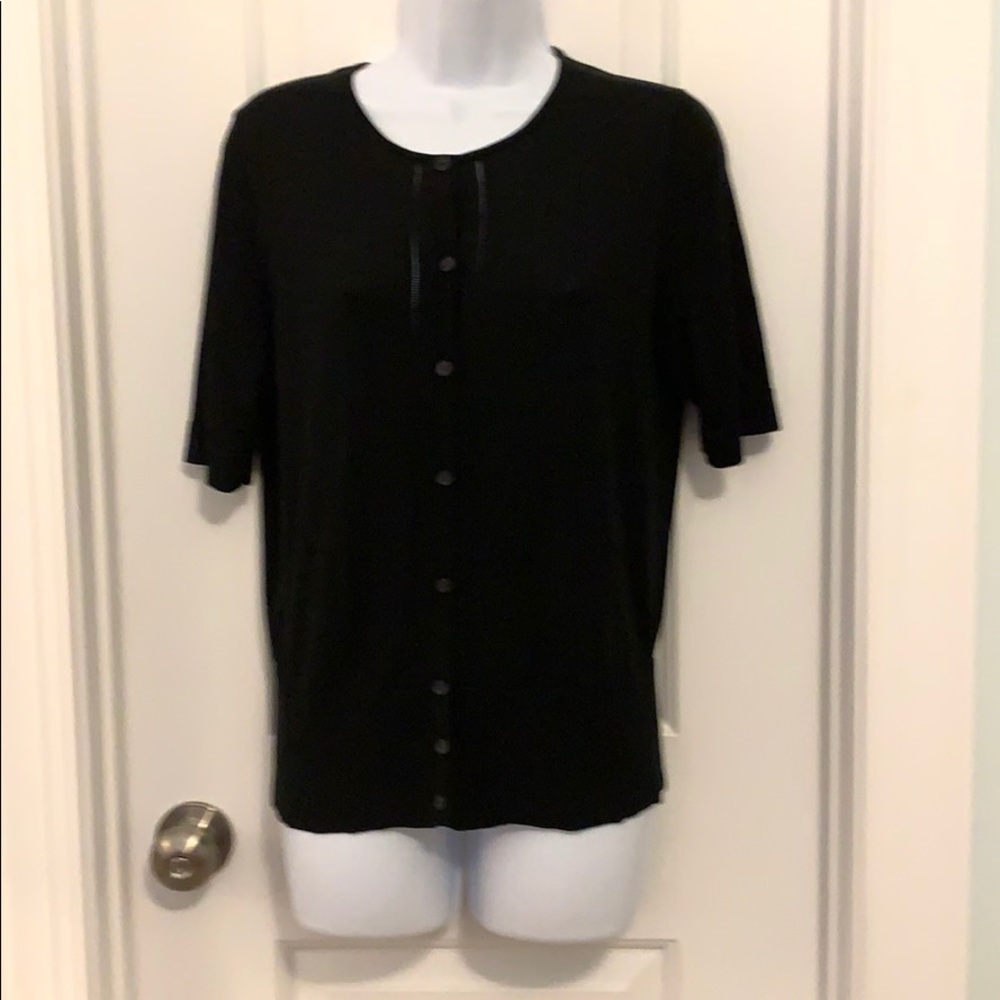 LOFT shortsleeved black cardigan in new condition